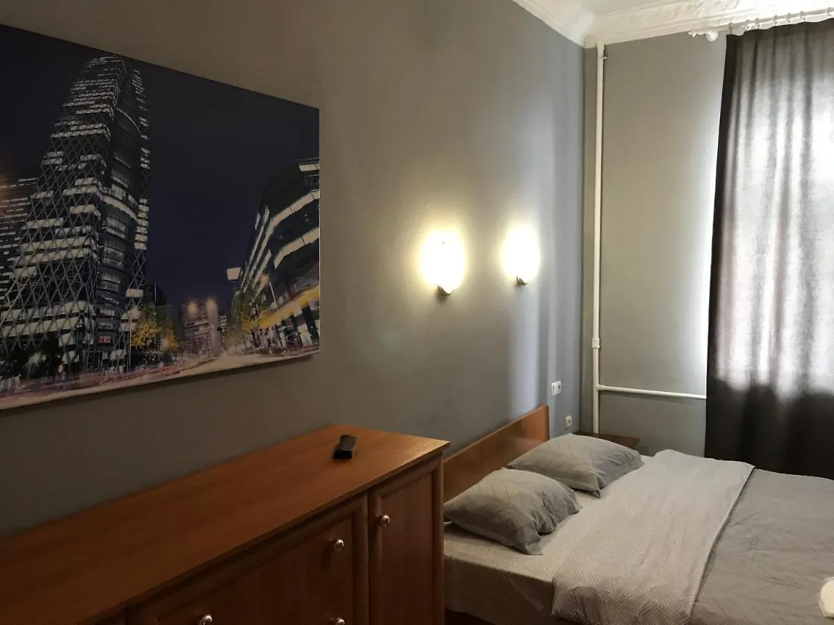Apartments Basseyna Street The Center Of City -Three Separate Bedroom Kiev Oekraïne