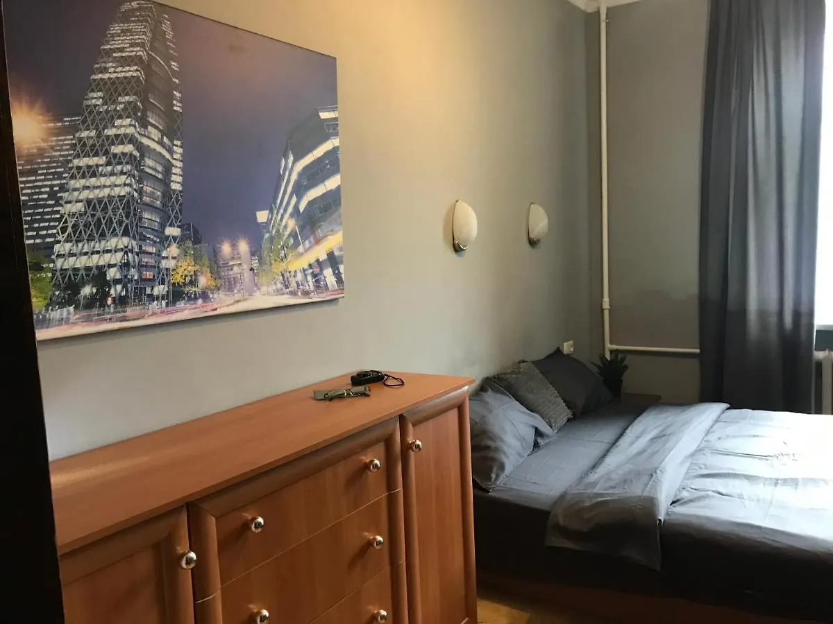 Apartments Basseyna Street The Center Of City -Three Separate Bedroom Kiev
