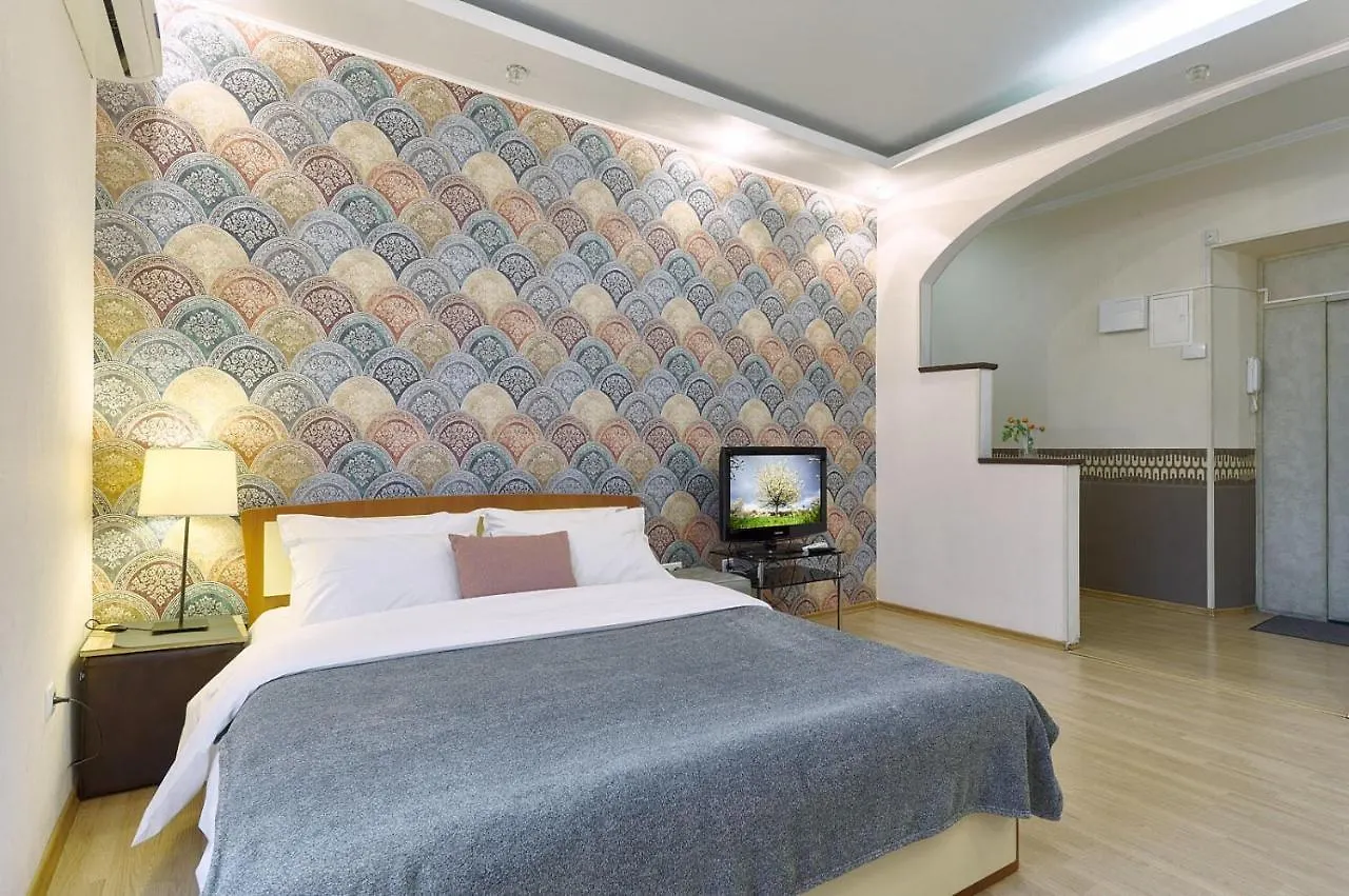 Apartments Basseyna Street The Center Of City -Three Separate Bedroom Kiev Ukraine